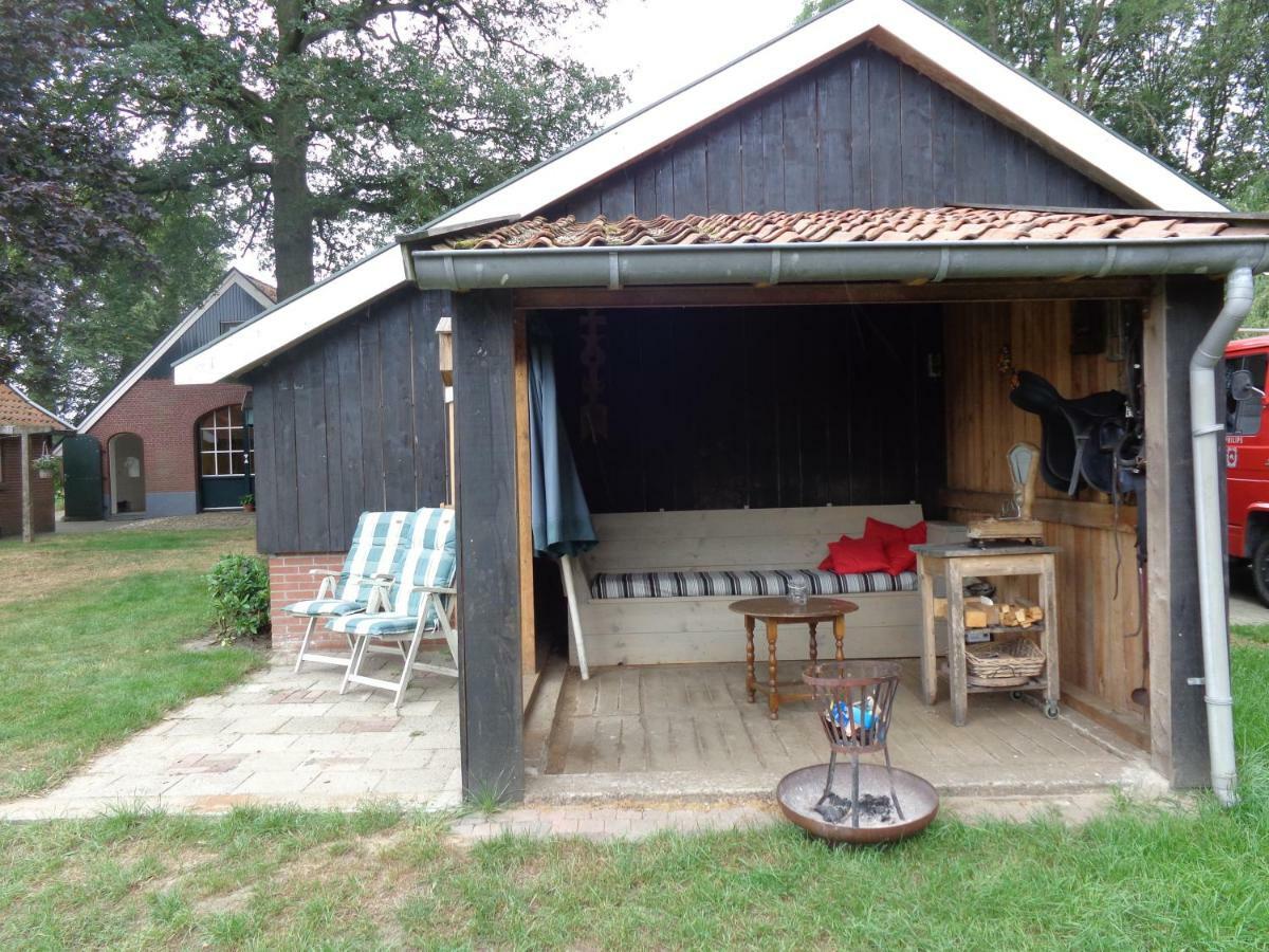 Thil'S Bed And Breakfast Ambt Delden Екстериор снимка